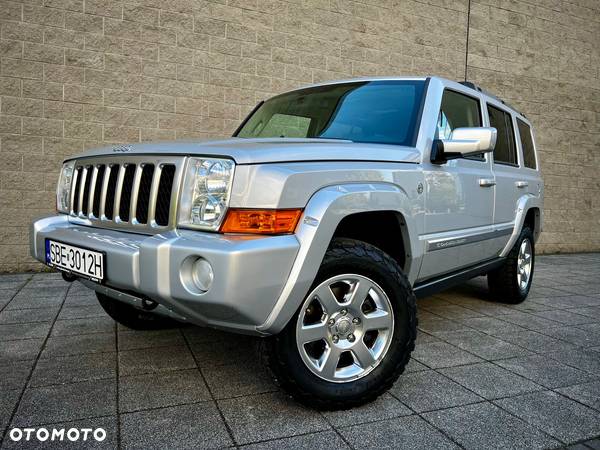 Jeep Commander 5.7 V8 Overland - 11