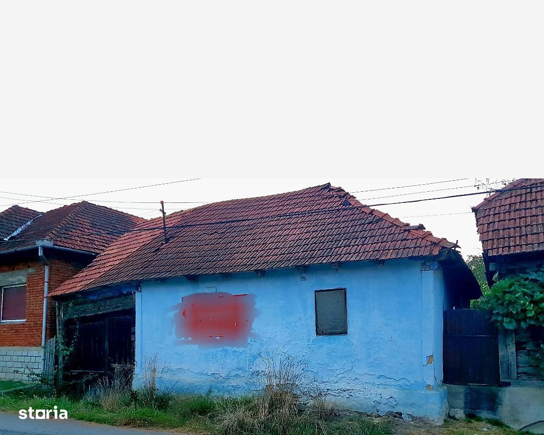 Vând casă în sat Hotărel comuna Lunca
