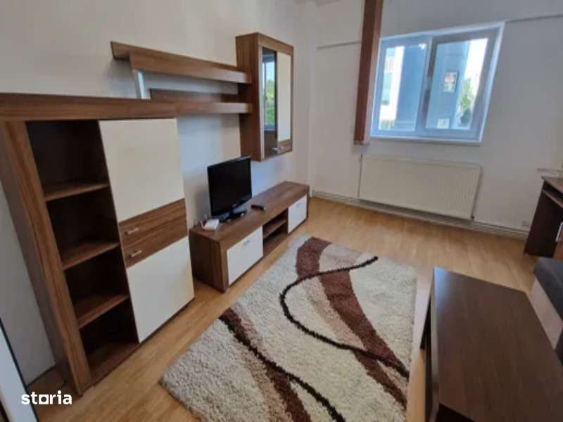 Apartament 3 camere  – Piața 700 - etaj 1 -  complet mobilat! - Imagine principală: 5/8