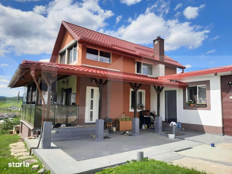 Casa si teren 3450mp, panorama superba asupra orasului - Imagine principală: 1/14