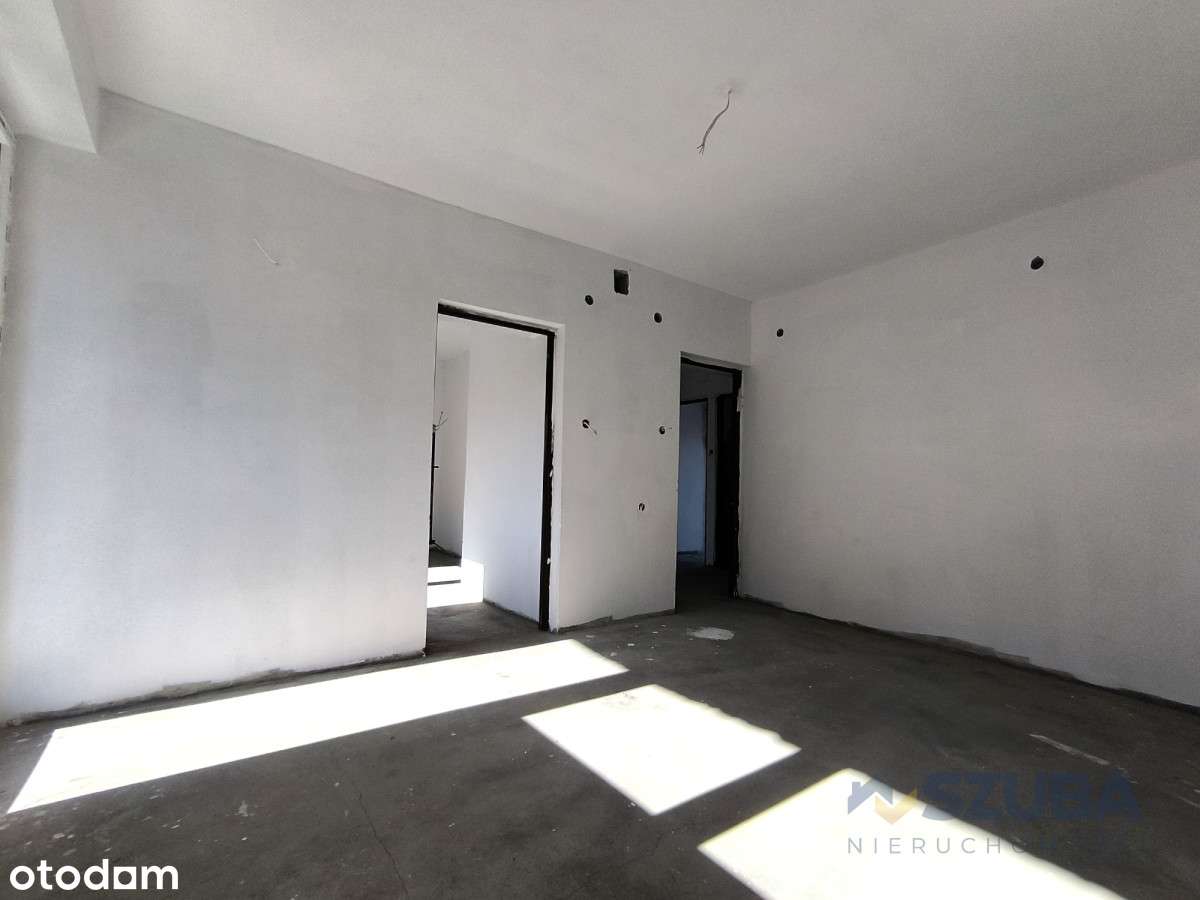 Na sprzedaż Dom z potencjałem w spokojnej okolicy-3