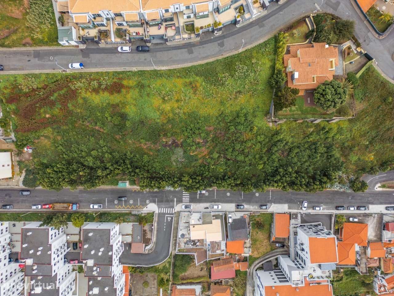 **Terreno com 1246 m2 no Pico das Romeiras - Santo António!** - Grande imagem: 5/38