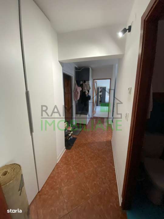 Apartament 2 camere de vanzare - Imagine principală: 4/12