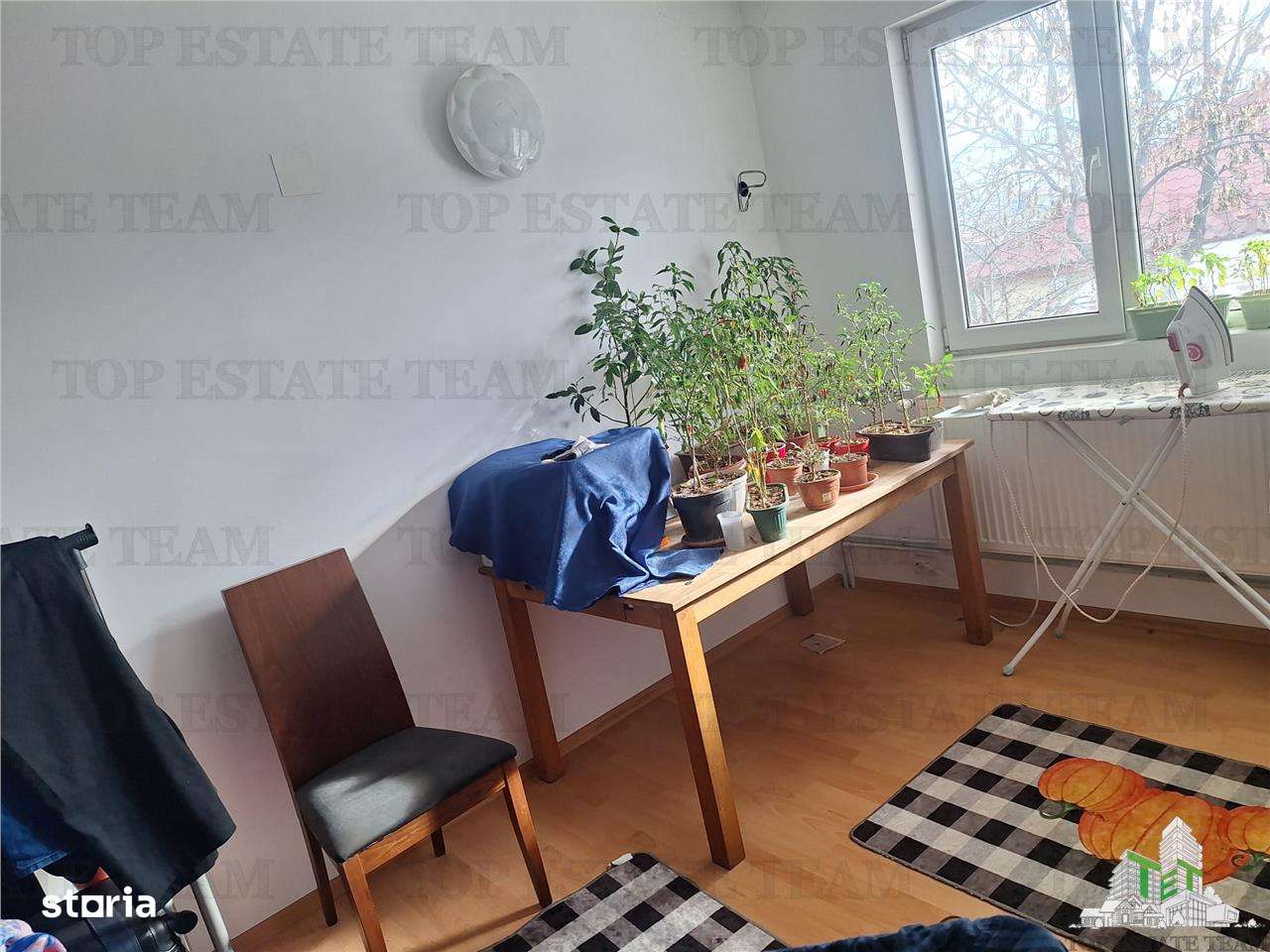 Vanzare casa deosebita in zona Colentinaparc motodrom-9