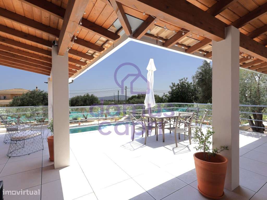 Moradia T4 com Piscina em Cerro da Mesquita - São Brás de Alportel-35