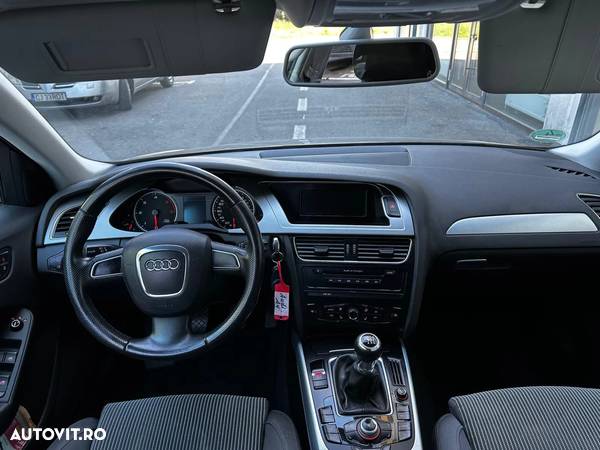 Audi A4 2.0 TDI Avant - 6
