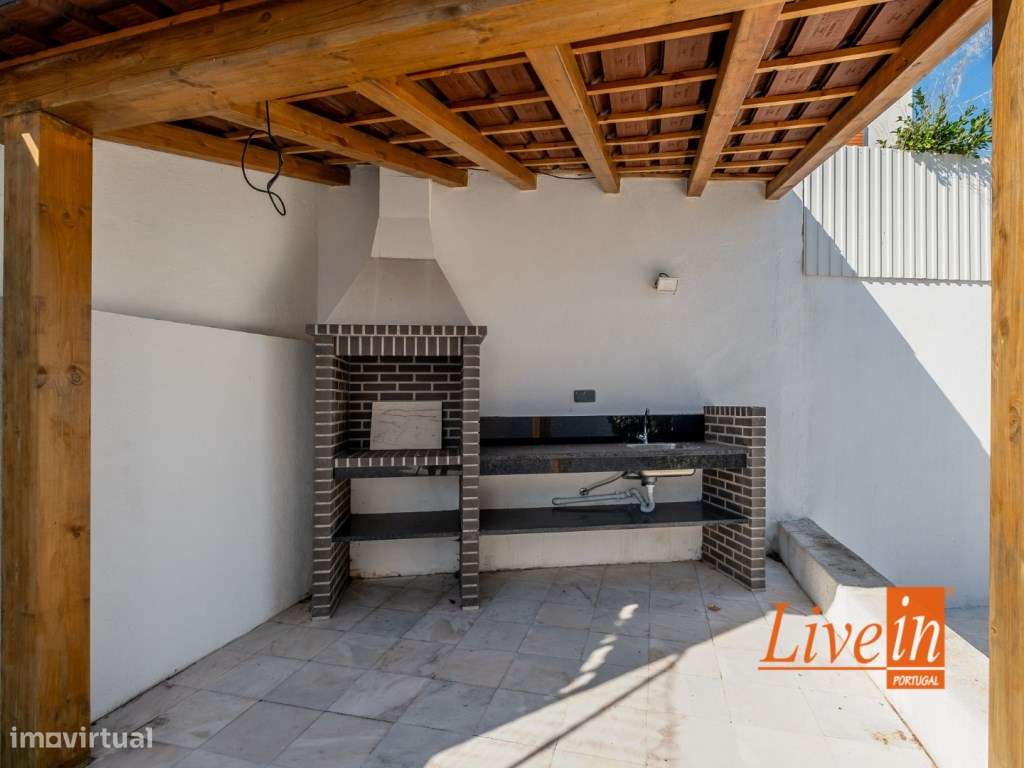 Moradia T4 Isolada em Sintra-38