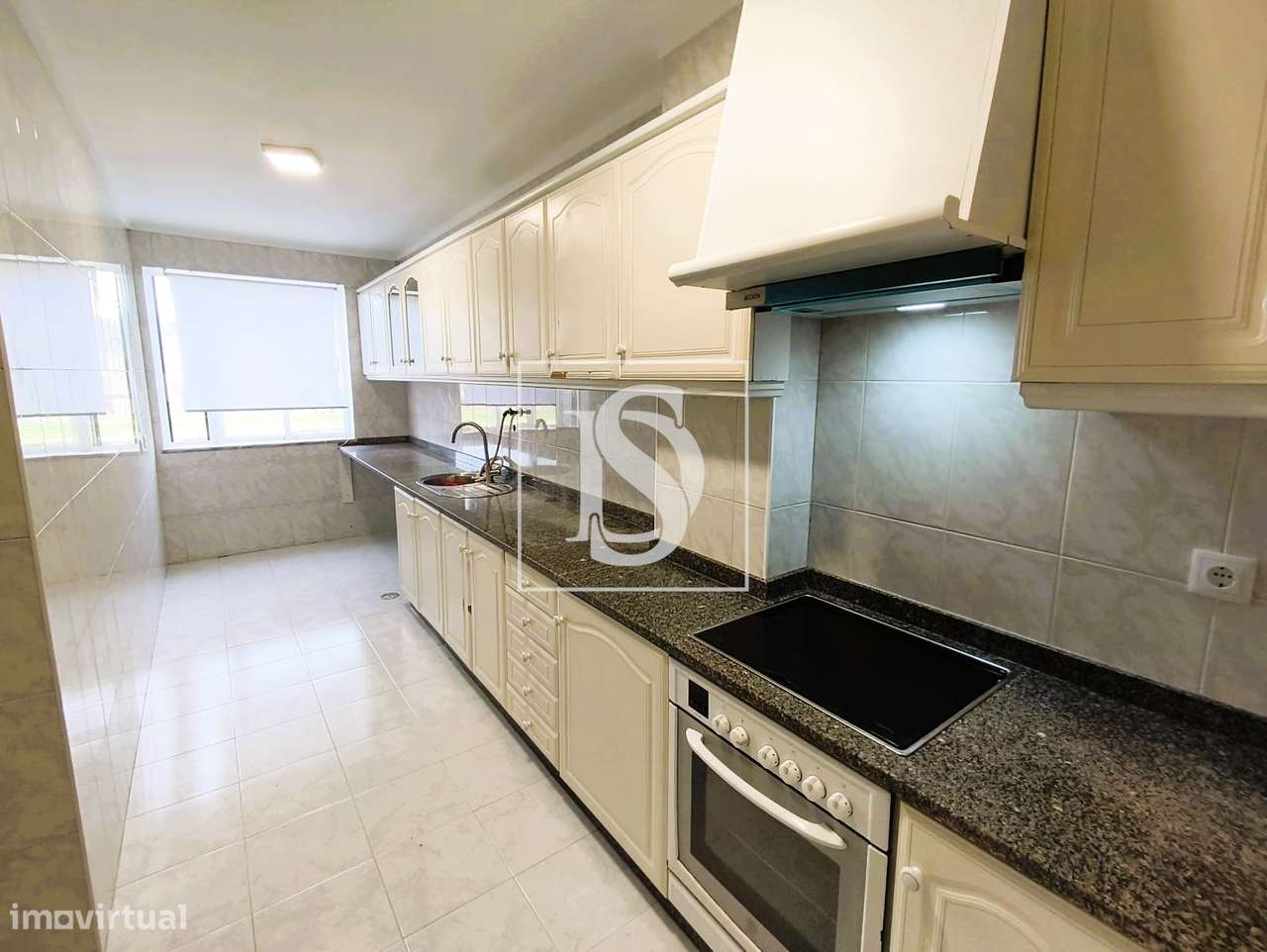 Apartamento T2 em Macieira de Rates - Grande imagem: 5/29