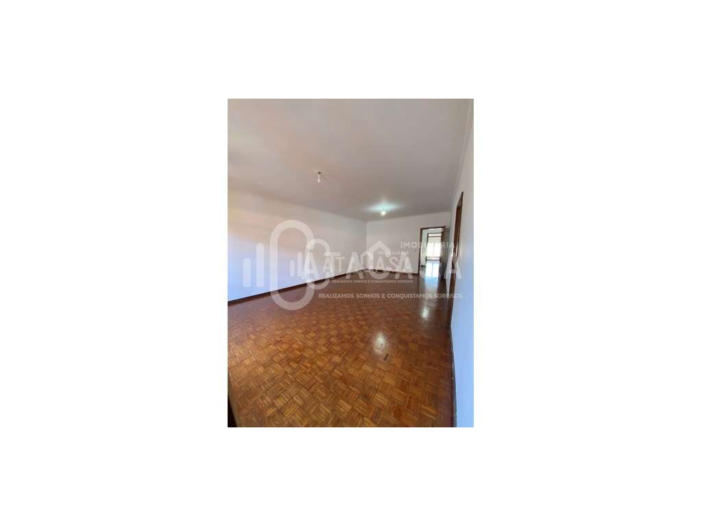 Apartamento T2 no centro de Águeda para venda - Grande imagem: 4/17