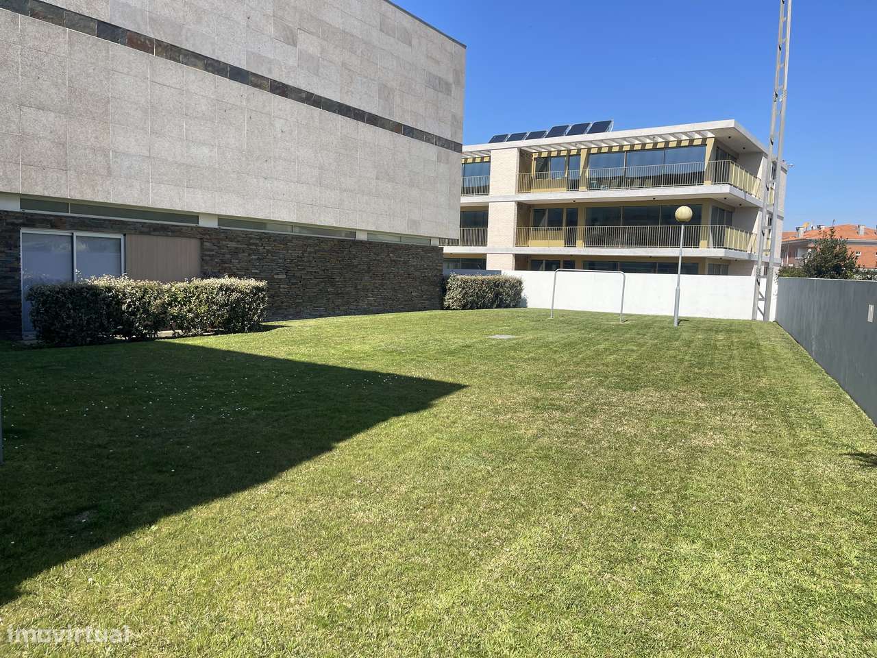 T0 em Cepães - Condomínio Fechado - Grande imagem: 4/6