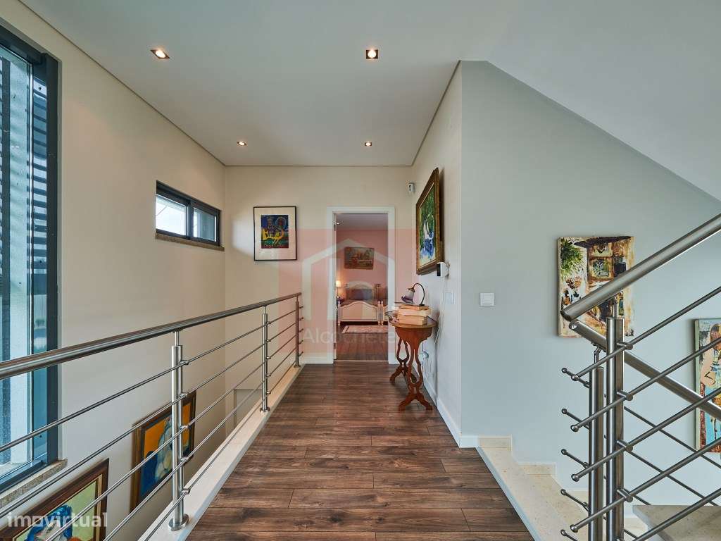 Moradia T4 de Luxo com piscina inserida no condominio privado em Sã...-42