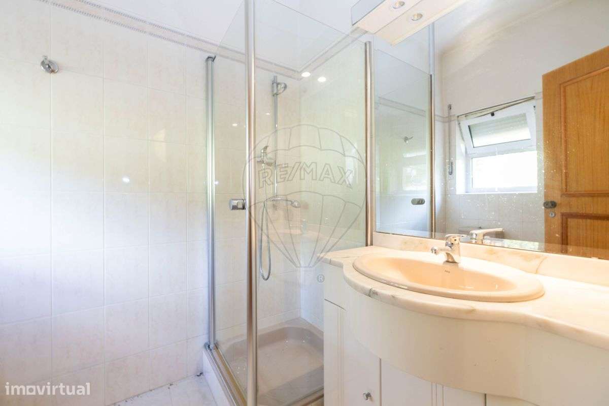 Moradia T9 para venda - Grande imagem: 4/50