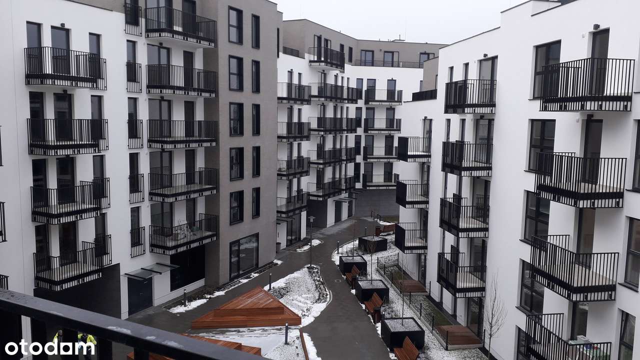 Wynajmę miejsce postojowe w budynku przy ul. Garbary 104