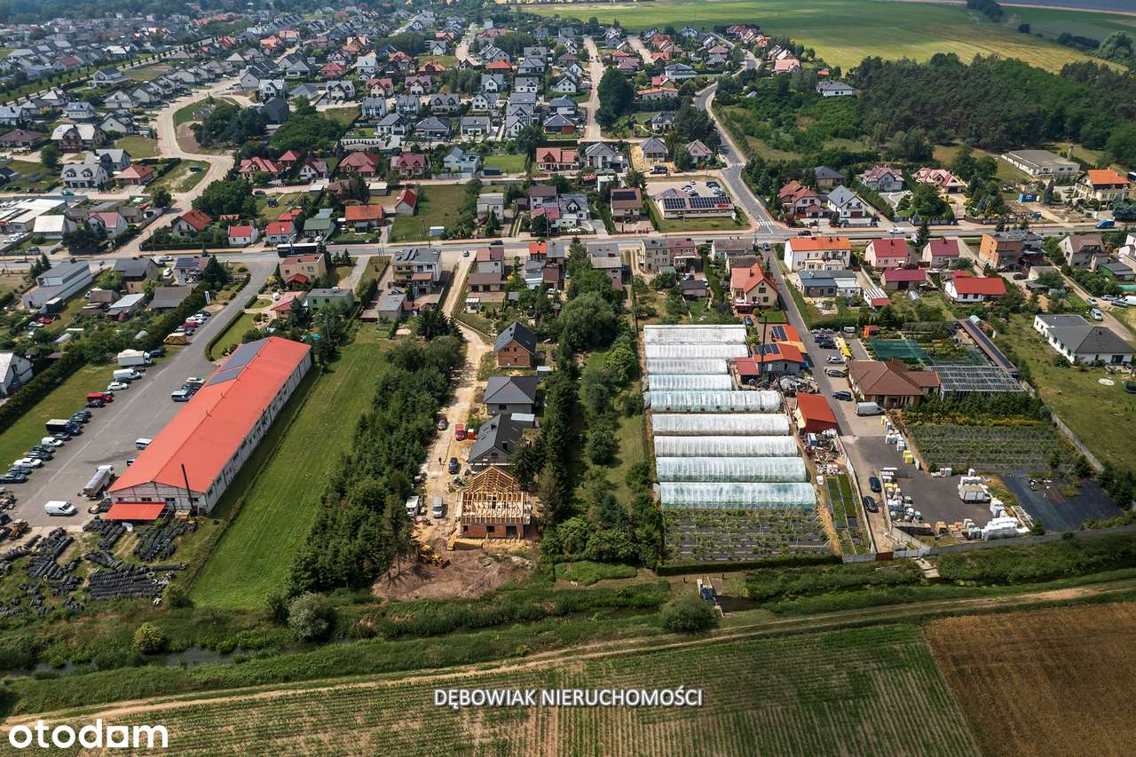 Obszerna działka budowlana blisko Kani-17