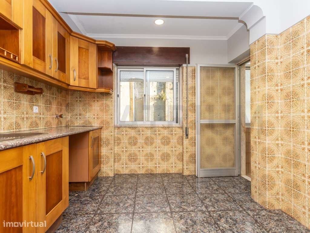 Oportunidade Imperdível, Ideal para investimento ou habitação.-22