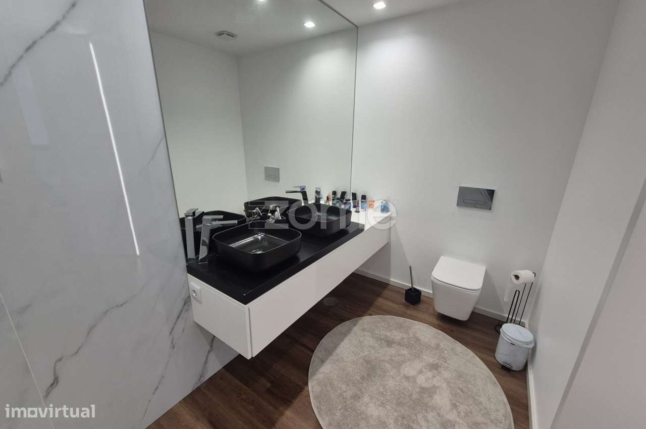 Moradia T3 Semi-Nova em Lanhas, Vila Verde-27