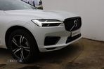 Volvo XC 60 2.0 T6 PHEV R-Design AWD - 37