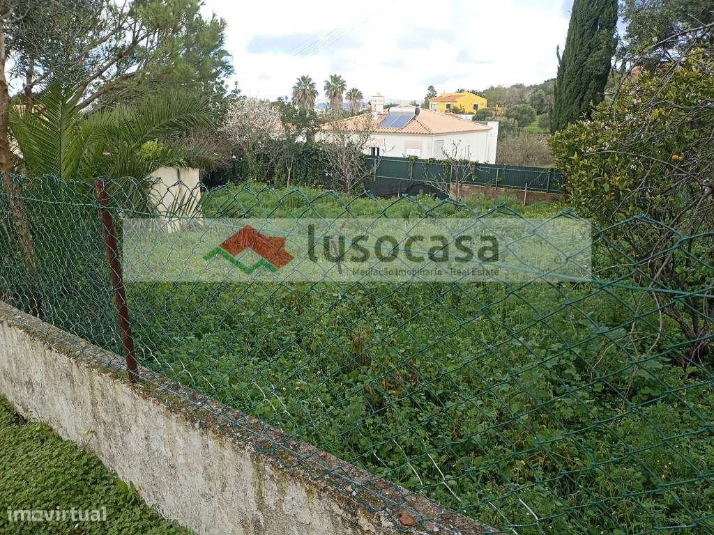 Terreno em zona urbana, com autorização da Càmara de Loulé, para co... - Grande imagem: 2/3