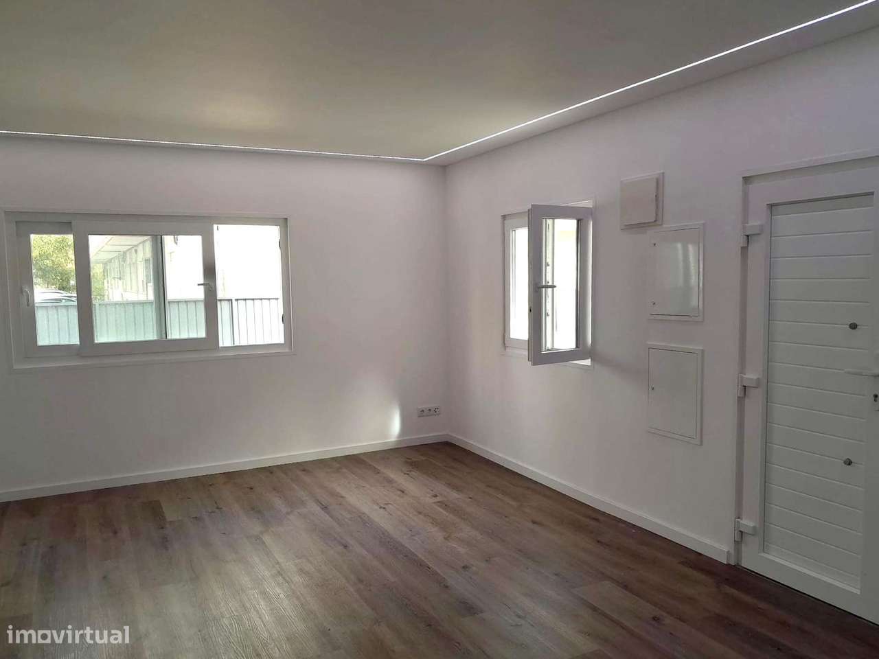 Moradia independente à venda na Rua António Sérgio, 14, Agualva - Grande imagem: 4/19