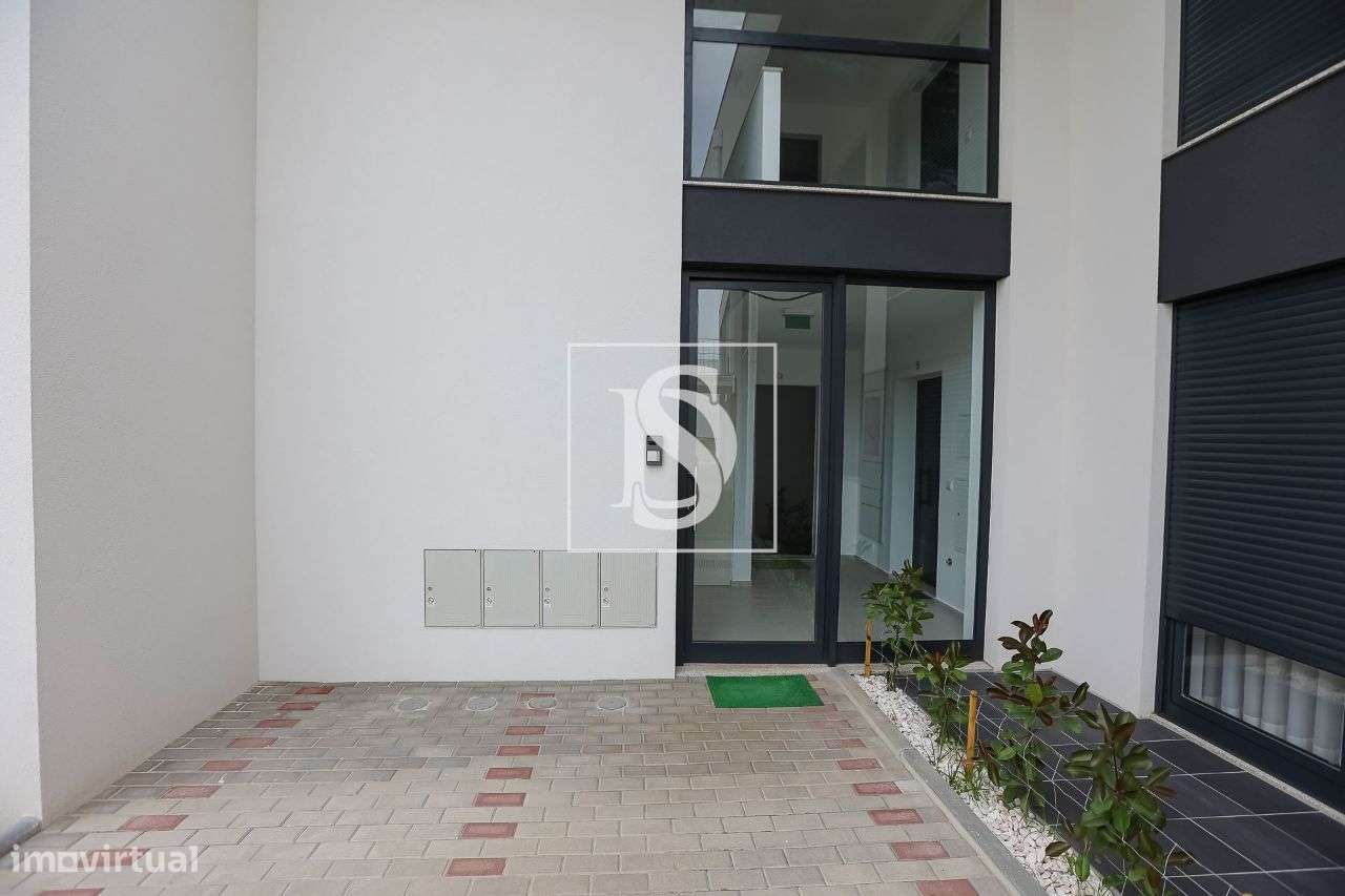 T3 c/ NOVO c/ 115 m² + Lugar de Garagem | Junto ao IPCA-5