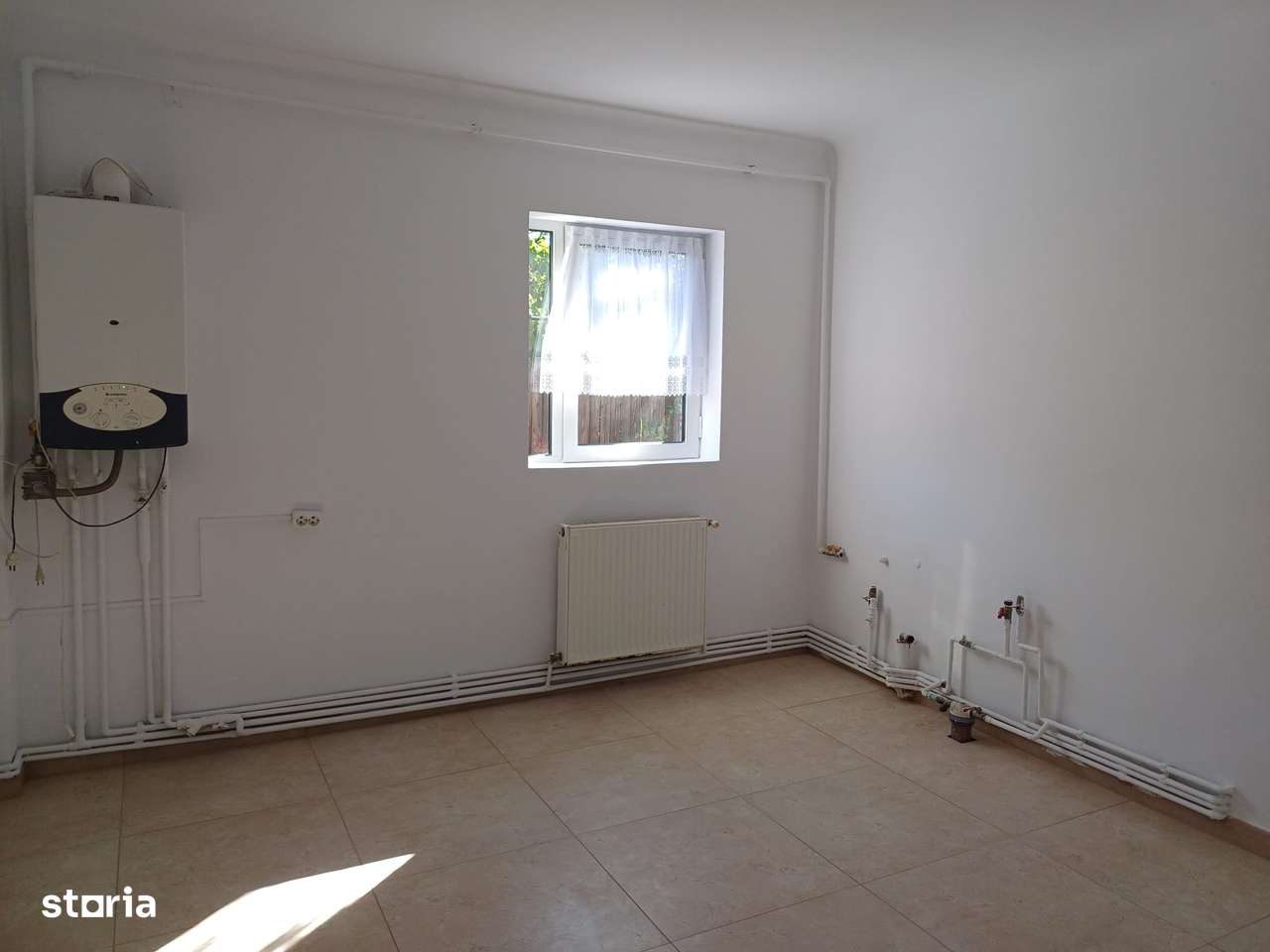 M. Bravu, casa 4cam., buc, gr.san., ST-1986mp, 135000E-6