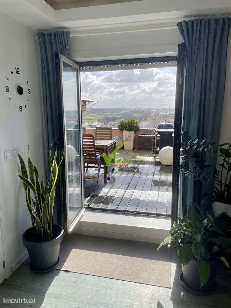 T. 3 no último andar, com terraço e vistas de mar - Póvoa de Varzim - Grande imagem: 5/29