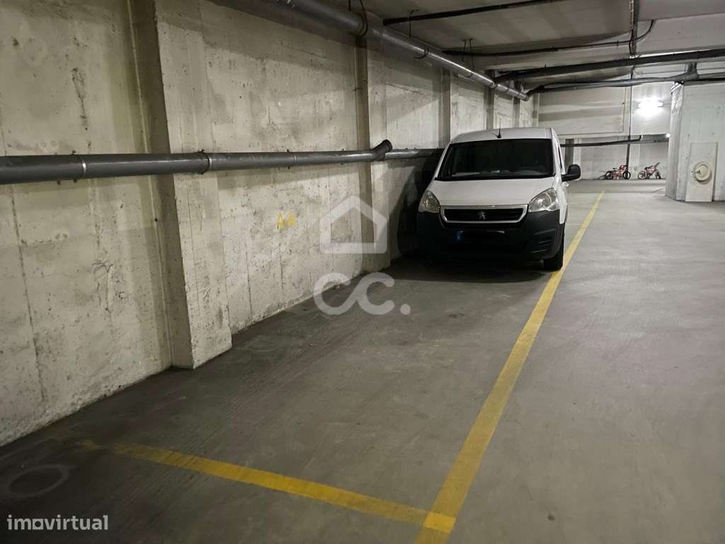 Lugares de Garagem no Centro de Santo Tirso - Grande imagem: 4/6