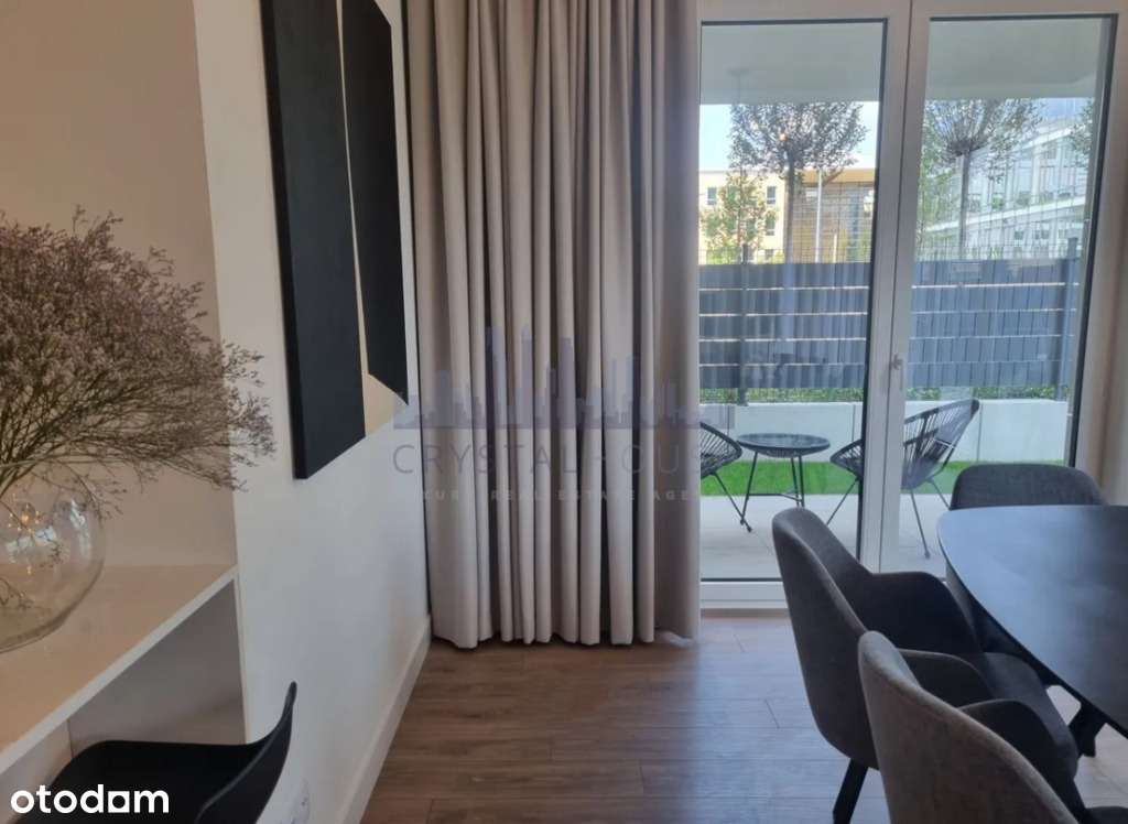 Nowoczesny Apartament z tarasem-13