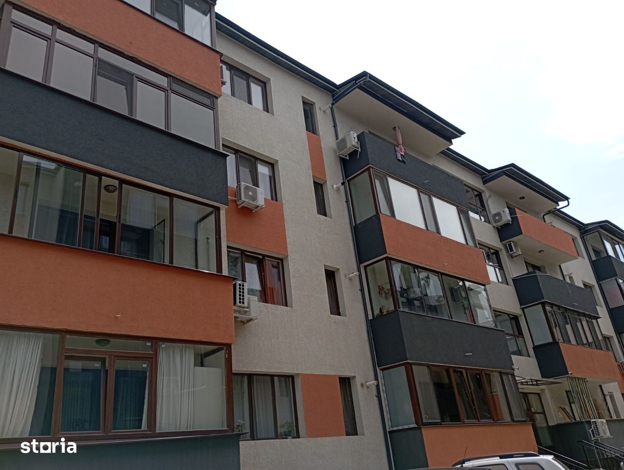 Apartament 2 Camere Grand Arena Sector 4 Parcare Asigurata