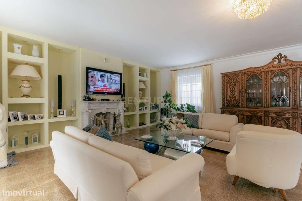 Moradia T4 com piscina, vinha e olival em Reguengos de Monsaraz-8