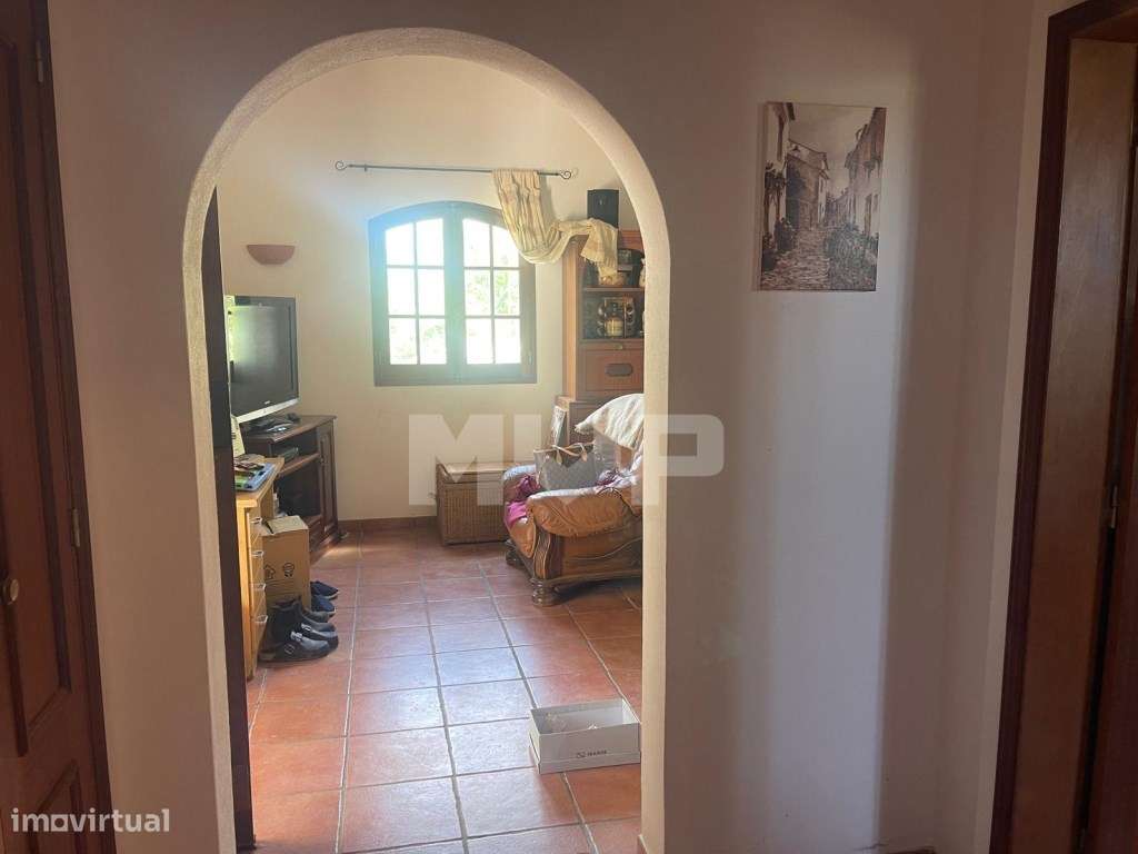 Quinta com 3 quartos e forno em Santa Bárbara de Nexe, Faro.-31