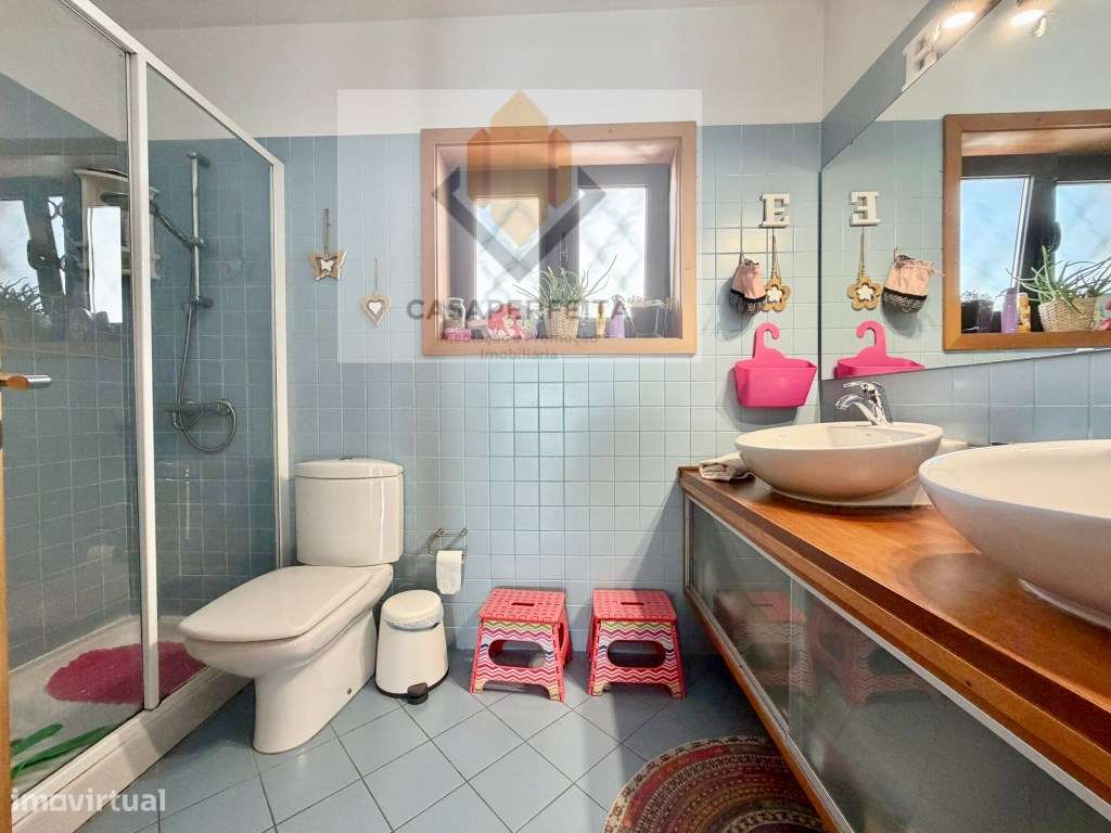 Luminosa Moradia T3+1 de 4 Frentes com Jardim, Escritório e Anexo -...-20