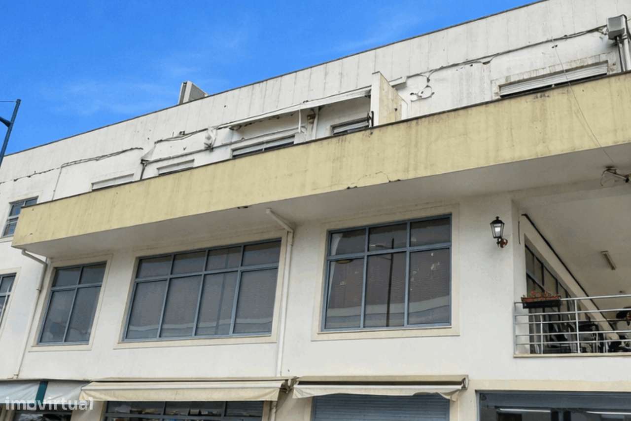 Imóvel Comercial - Restaurante e Café no Luso-19