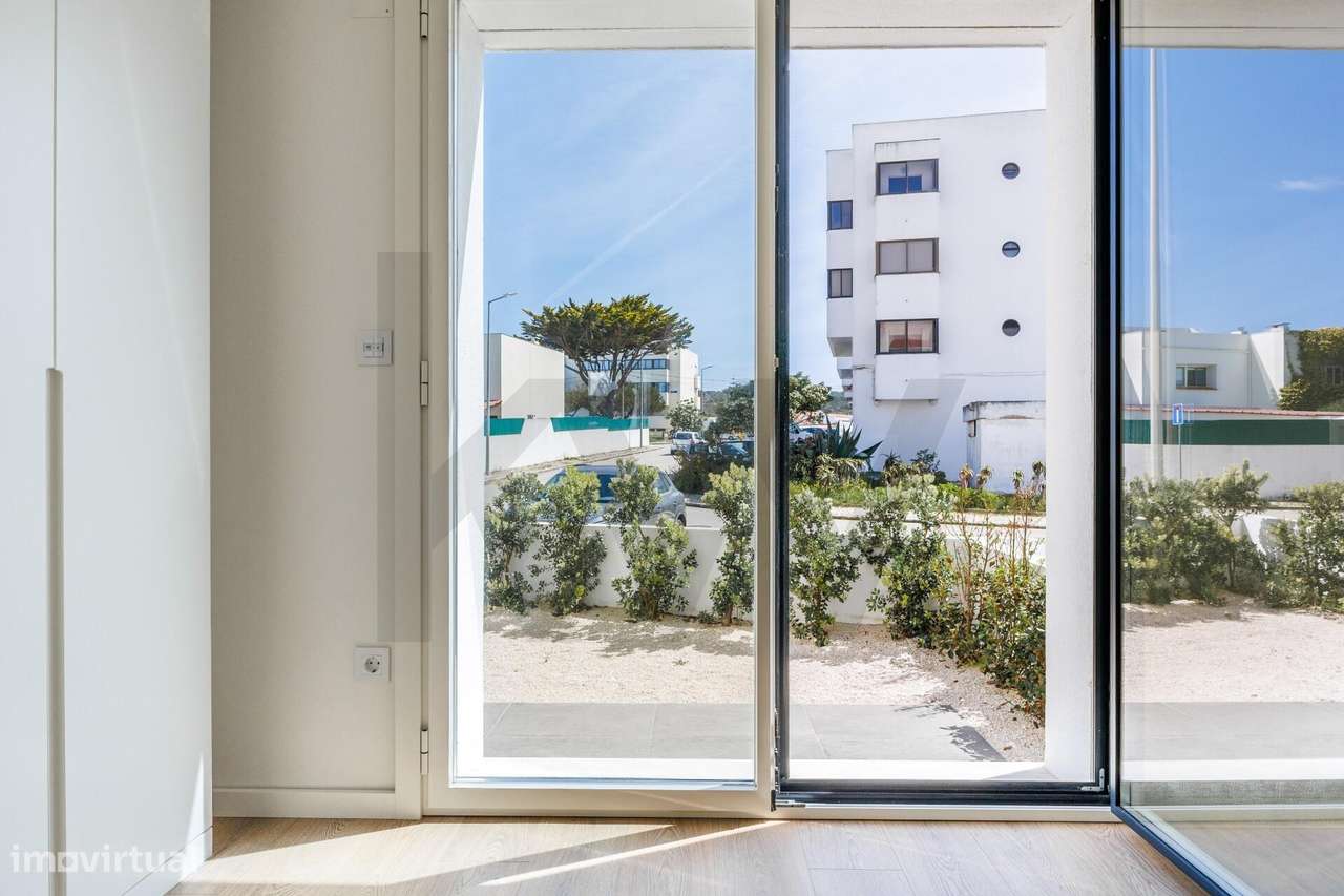 Entre serra e mar | Duplex T4 com terraços | Praia das Maçãs-29