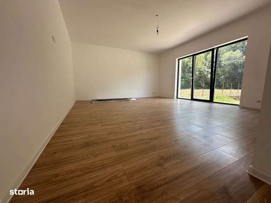 Casa de vanzare , Bascov-0