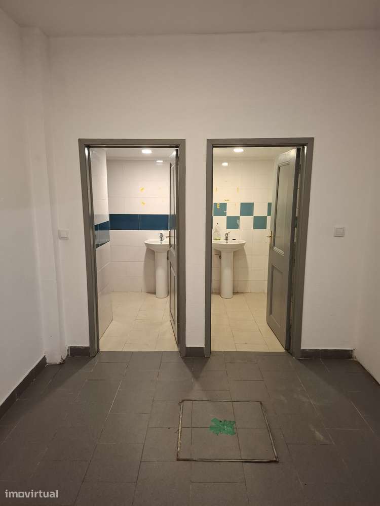 Espaço Comercial para Arrendar - Rua José Estevão, Lisboa - Grande imagem: 4/4