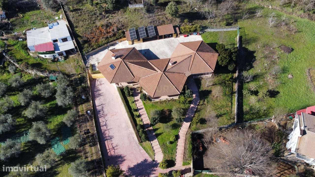 Suberba Moradia em São Pedro de Sarracenos - 5 min do CENTRO de Bragan-7