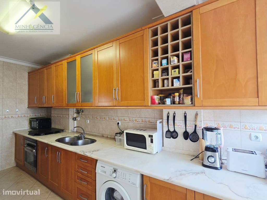 Apartamento T3 junto ao Alegro em Setúbal-0