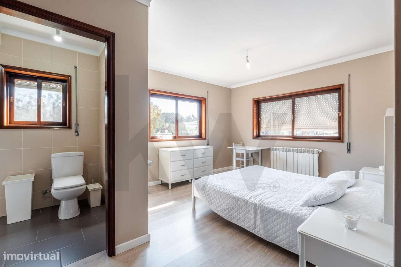 Moradia T4 em UL – Oliveira de Azeméis!-18