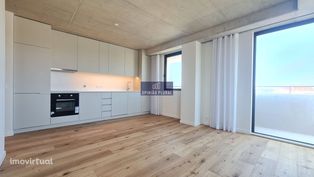 Apartamento T1 Smart Novo com Varanda/Arrecadação e Acabamentos de ...