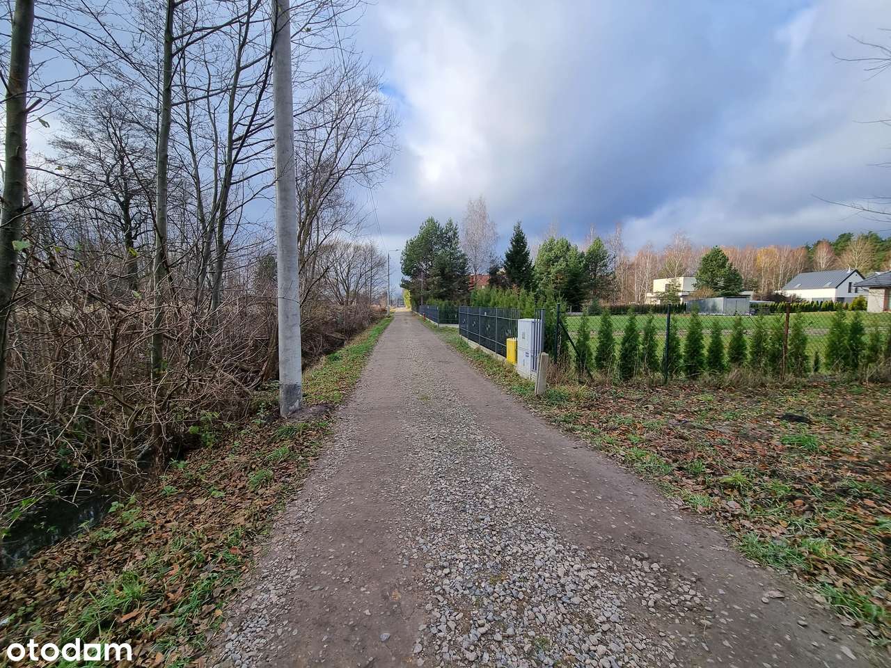 Zadrzewiona działka budowlana z MPZP - zabudowa mieszkaniowa-5