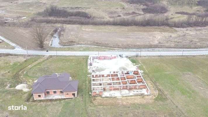 Gaminvest - Teren si Constructie de Vanzare, la 40 km de Oradea V3174 - Imagine principală: 5/5