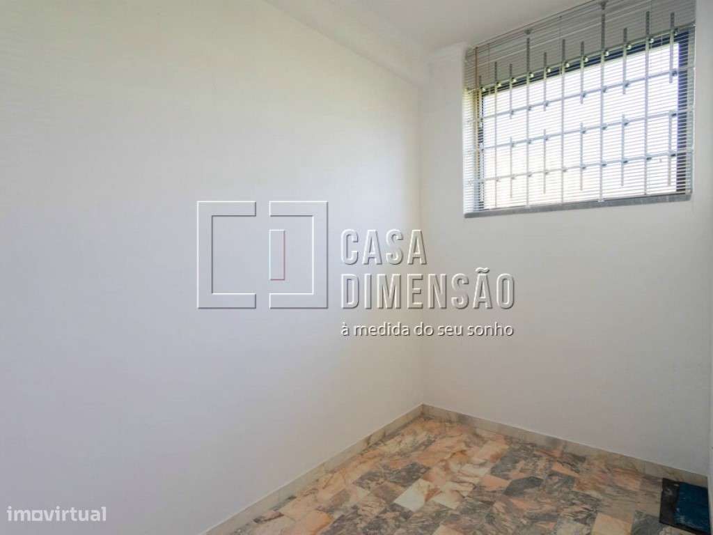 Loja Venda Amadora-32