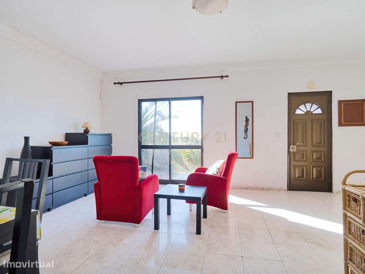 Casa com charme, vista mar e muito potencial-9