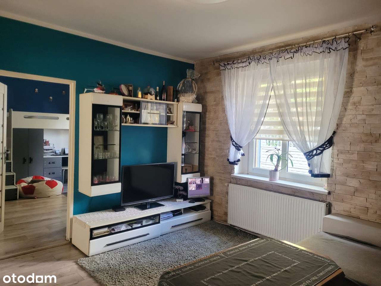 Przestronny dom z garażem-6