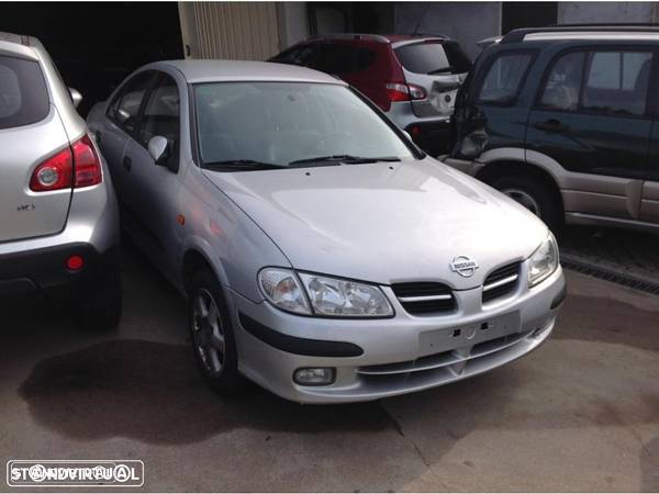 Nissan Almera 2.2 para peças - 1