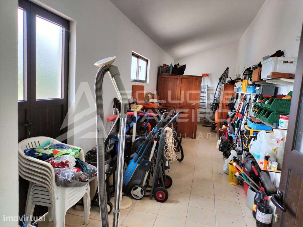 Moradia T4 com Piscina-26