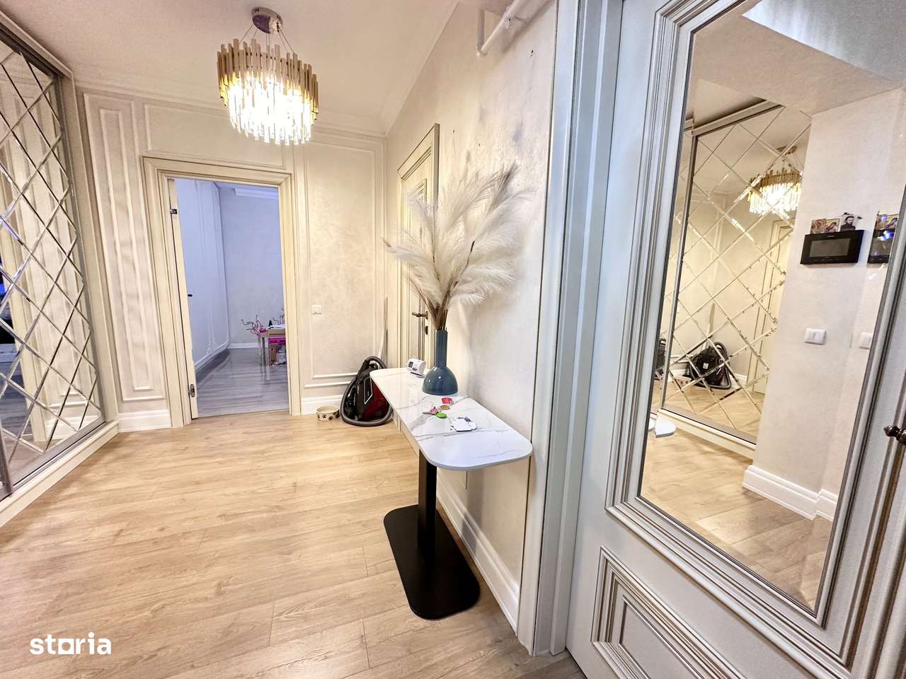 Exigent Plaza Residence Faza 2-Tipul H 60 mp - MOBILAT PREMIUM - Imagine principală: 4/11