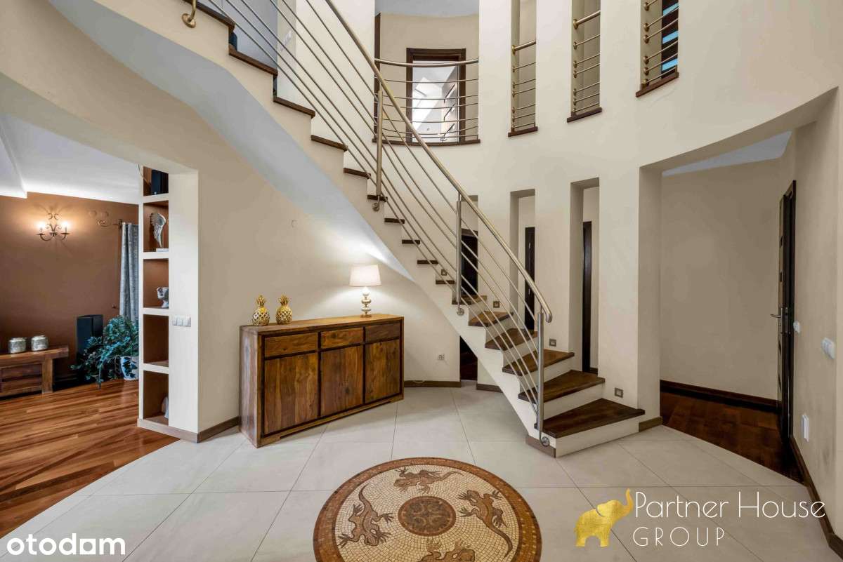 Rezydencja w sercu Milanówka - Pełny obrazek: 5/9