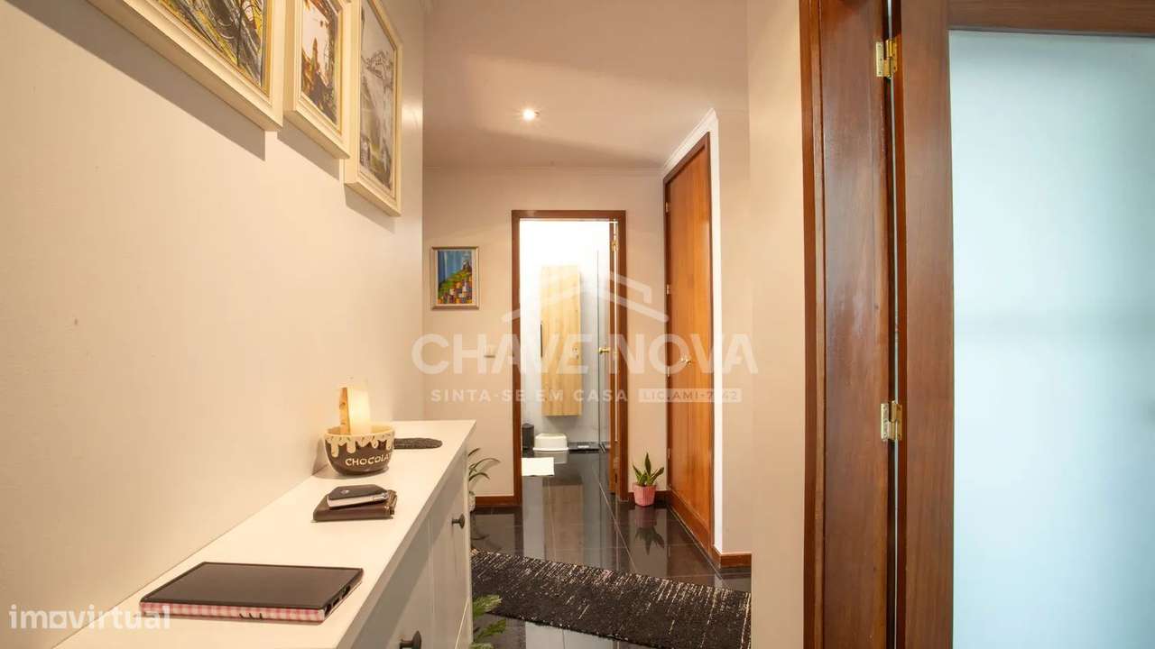 T2 c/ Lugar de Garagem e Arrumos em Custóias (Matosinhos)-28